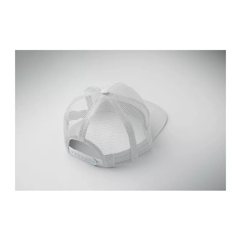 Czapka z płaskim daszkiem 7-panelowa BEAD - Bialy (MO2866-06)