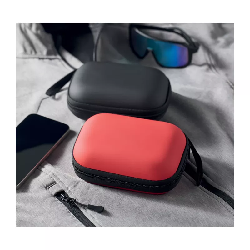 Apteczka pierwszej pomocy w twardym etui z PU CARETWO - Czerwony (MO2818-05)