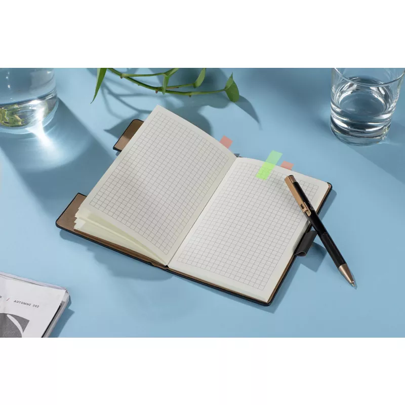 Notes z karteczkami samoprzylepnymi STIKLO A6 - czarny (18224-02)