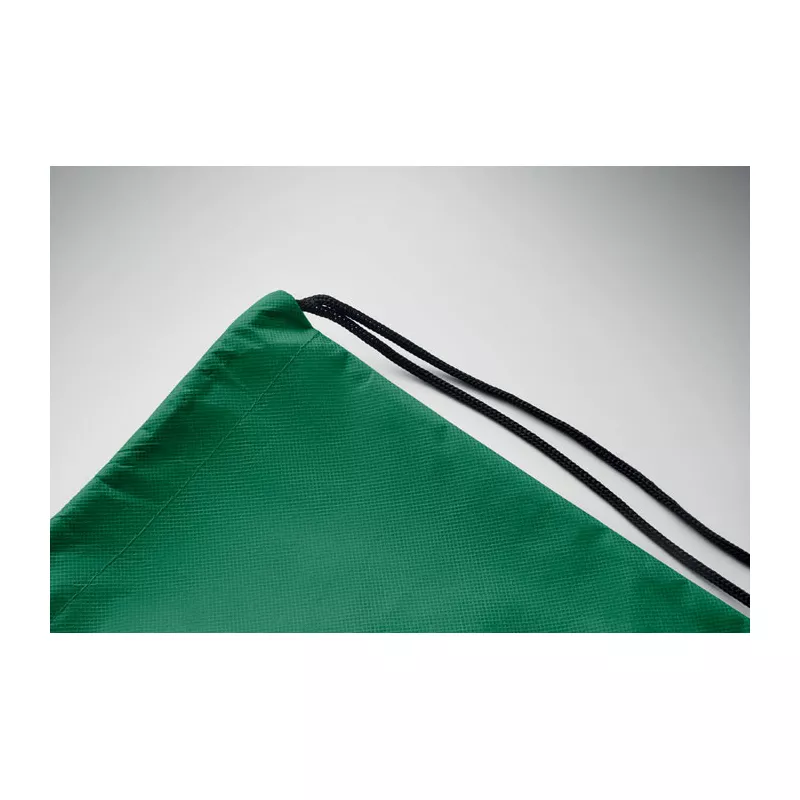 Worek ze sznurkiem z włókniny RPET 80 g/m² DAFFY RPET - Ciemnozielony (MO2809-60)