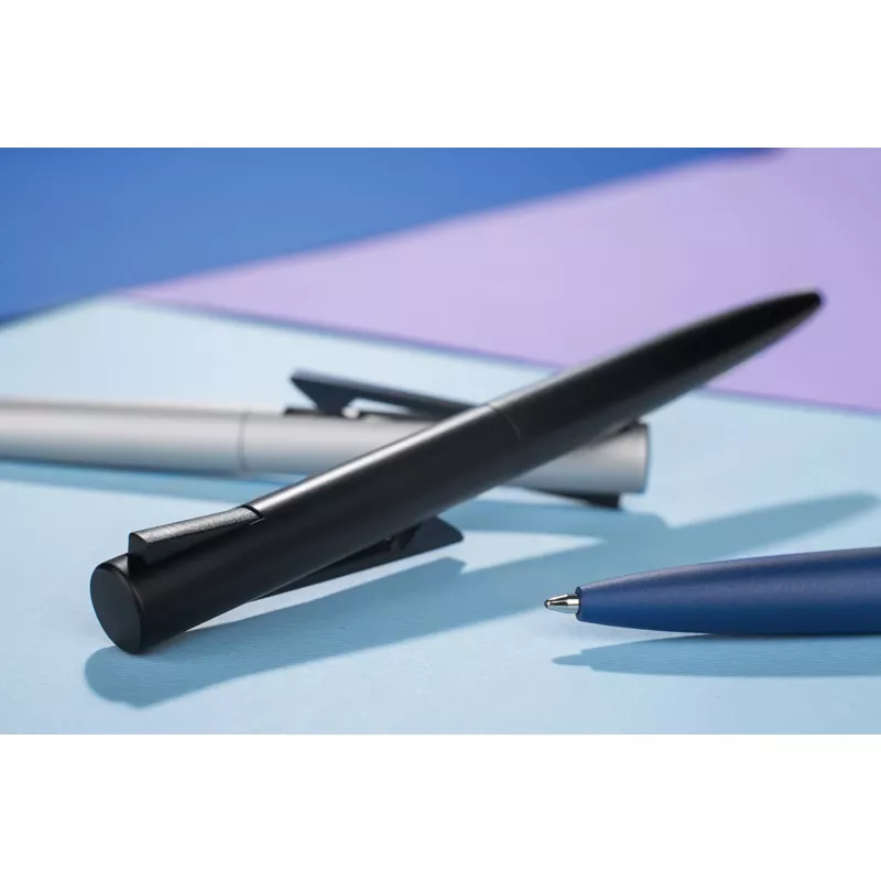 Długopis z recyklingowanego aluminium i satynową powłoką JAKU - srebrny (19744-00)