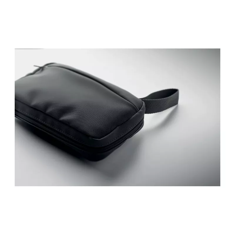 Kosmetyczka z RPET 600D z kieszeniami VANIT - Czarny (MO2948-03)