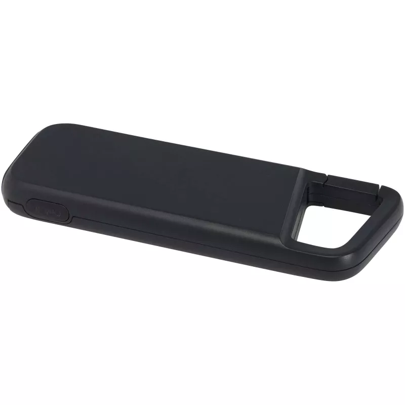 Alkes wodoodporny powerbank z karabińczykiem o pojemności 5000 mAh i mocy 12 W, wykonany z tworzyw sztucznych pochodzących z recyklingu - Czarny (12447090)