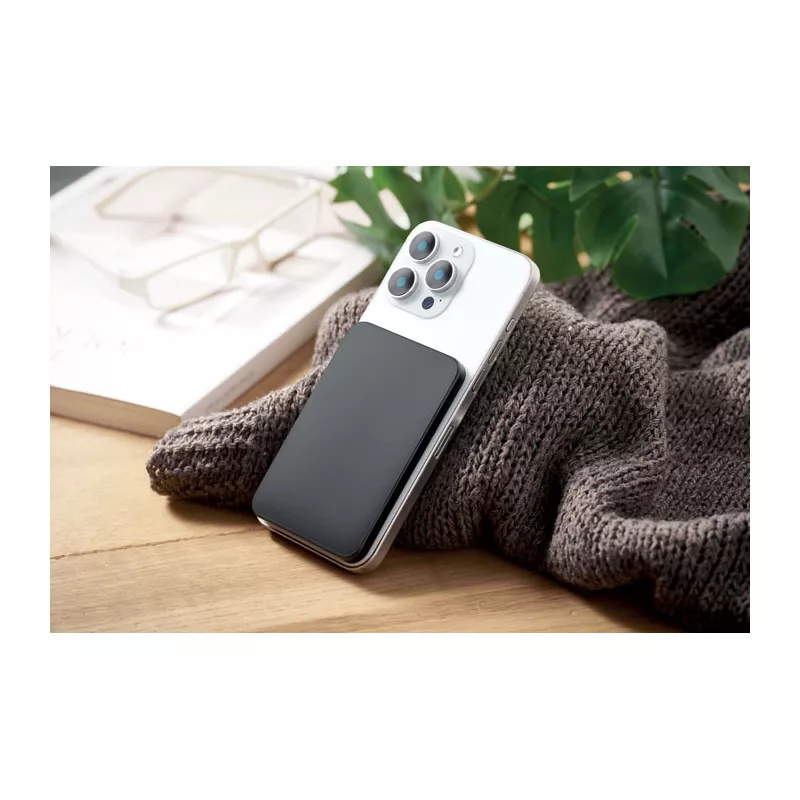 Powerbank magnetyczny ultracienki 5000 mAh SLIMVOLT - Czarny (MO3178-03)