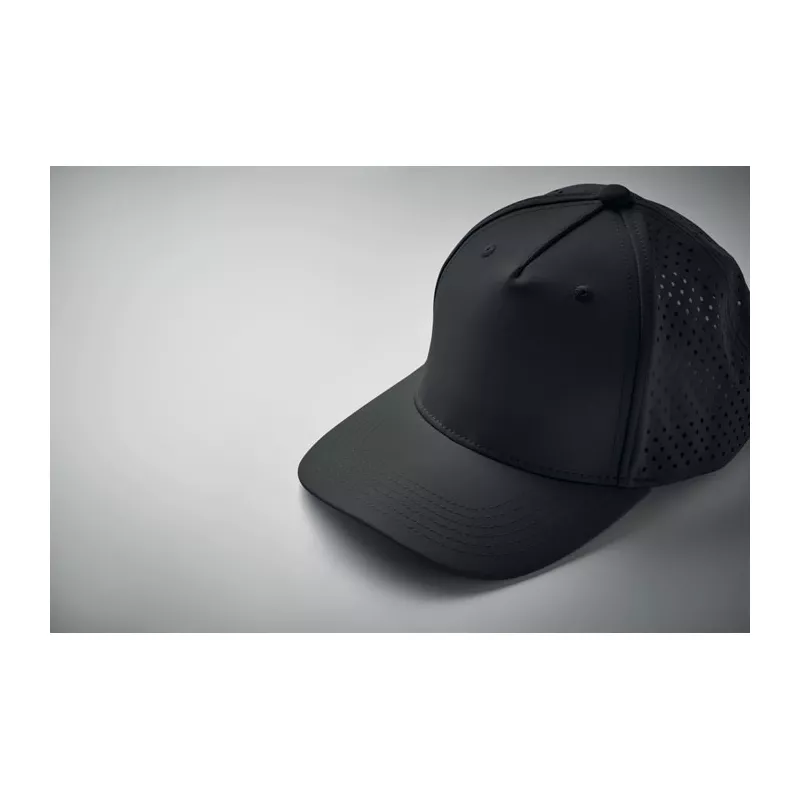 Czapka z daszkiem sportowa 5-panelowa 130 g/m² CAPO - Czarny (MO2543-03)