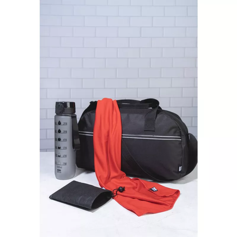 Endure ręcznik RPET - czerwony (AP800327-05)