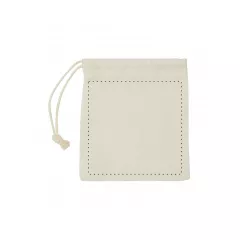 centered on front of the bag