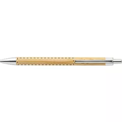 Korpus - na linii klipu