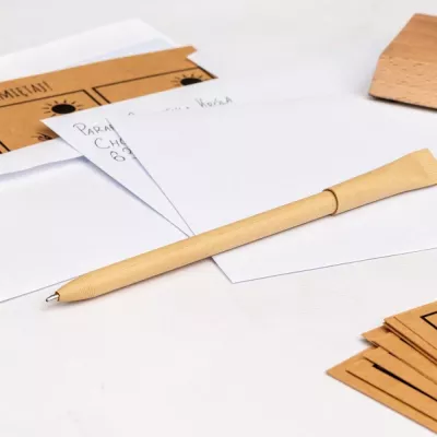 Długopis tekturowy z recyklingu DIEGO - brązowy (1086601)