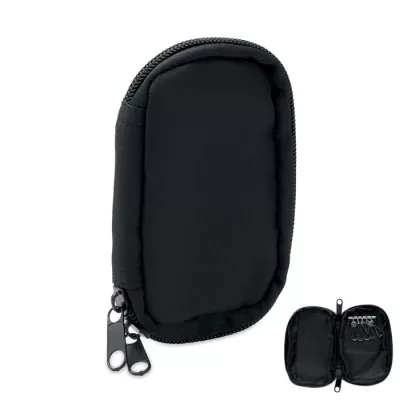 Etui na klucze z RPET zapinane na zamek ROVER - Czarny (MO2822-03)