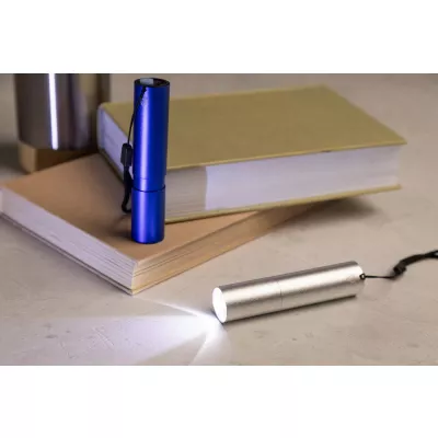 Chargelight Tone latarka akumulatorowa z recyklingowanego aluminium - srebrny (AP864122-21)