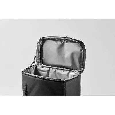 Plecak termiczny z RPET 600D 9 l MAFRIO - Czarny (MO2971-03)