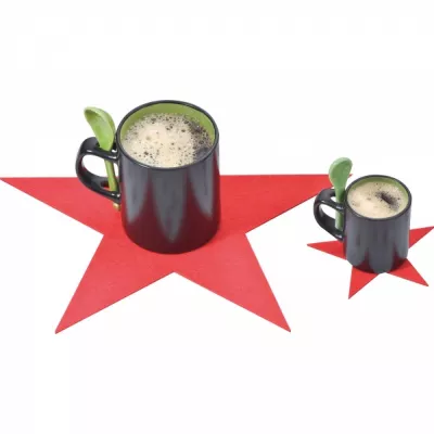 Zestaw podkładek z filcu gwiazdki CATERINA - czerwony (9335905)