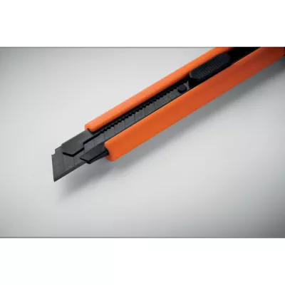 Nóż z 2 zapasowymi ostrzami BLADE + - Pomaranczowy (MO2769-10)