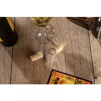 Brelok WINE - beżowy (17928-17)