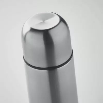 Termos ze stali z recyklingu 500 ml MAHUA - Srebrny Mat (MO2109-16)