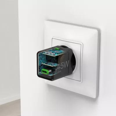 Ładowarka ścienna 45W Hama Supermini - czarny (VH020-03)