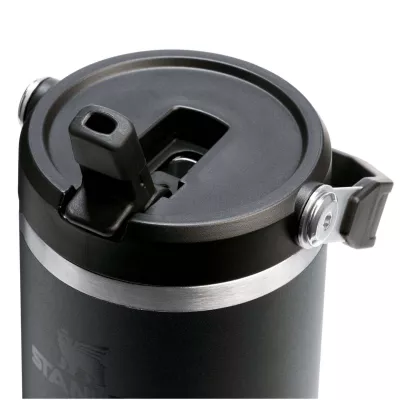 Stanley IceFlow™ 2.0 termoizolowany kubek ze stali nierdzewnej, pojemność 890 ml, z odchylaną słomką - Czarny (10098290)