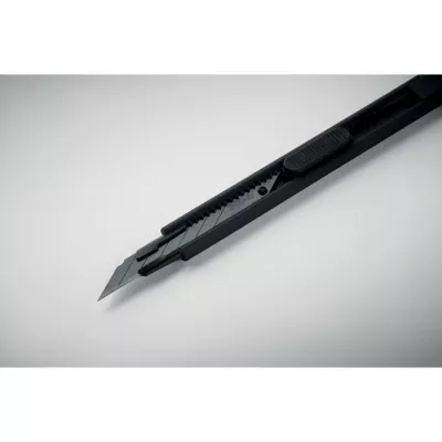 Nożyk z wysuwanym ostrzem ze stali węglowej BLADE - Czarny (MO2768-03)