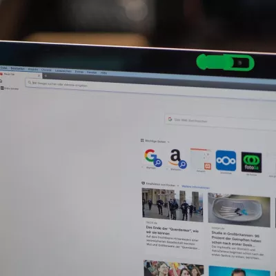 Zaślepka na kamerę w laptopie VIVIAN - zielony (2253309)
