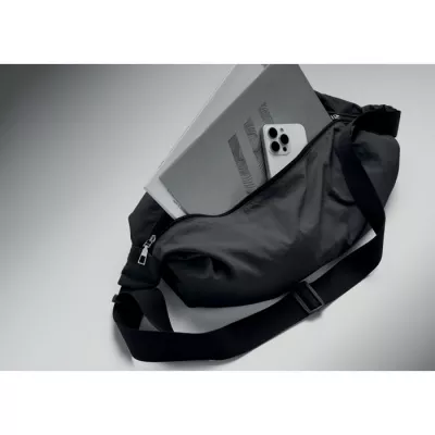 Torba na ramię z wodoodpornego nylonu SLING - Czarny (MO3212-03)