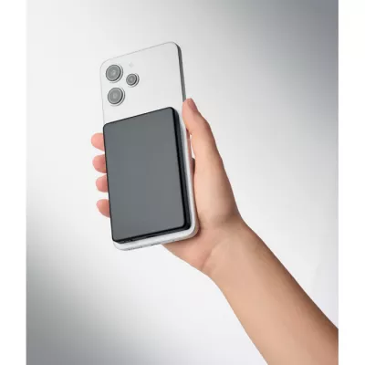 Powerbank magnetyczny 5000 mAh z aluminium CORE - Czarny (MO3179-03)