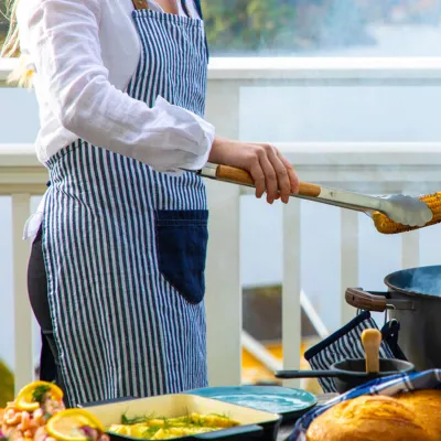 Fartuch Lord Nelson Victory w paski - ciemnoniebiesko / biały (LT54037-N1001)