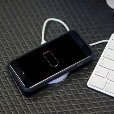 Ładowarka indukcyjna OKSANA - biały (2073606)