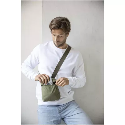 Arca - torba typu crossbody (przewieszana na ukos), wykonana z recyklingowanego poliamidu z cetyfikatem GRS - Czarny (12081190)